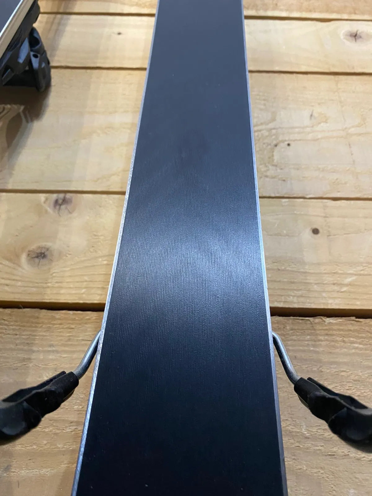 Völkl Shine 72 - Piste Skis